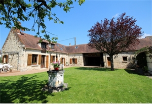 maison-villa à la vente -   60700  PONT-SAINTE-MAXENCE, surface 150 m2 vente maison-villa - APR426851